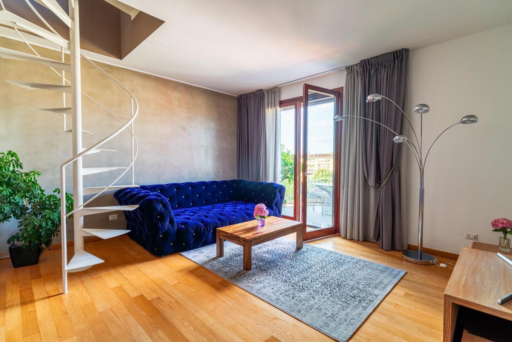 Aparthotel Fiftyfive-One Zuretti Mediolan Zewnętrze zdjęcie